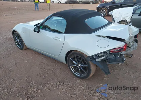 2016 Mazda Mx-5 Miata Grand Touring z USA, uszkodzony, nr VIN JM1NDAD72G0110310